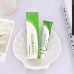 Chọn Kem Trị Mụn Phù Hợp: Megaduo, Derma-forte Hay Tazoretin?